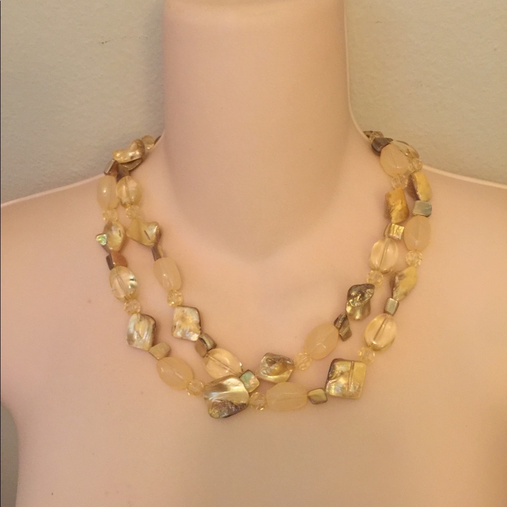 Yellow shell beaded Bohemian elegant necklace